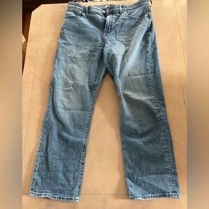 Madewell Women's Light Blue Straight-Leg Jeans